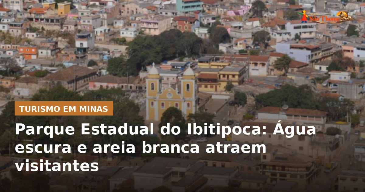 Parque Estadual do Ibitipoca: Água escura e areia branca atraem visitantes